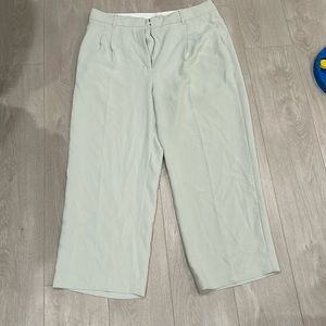 Effortless pant mint green
